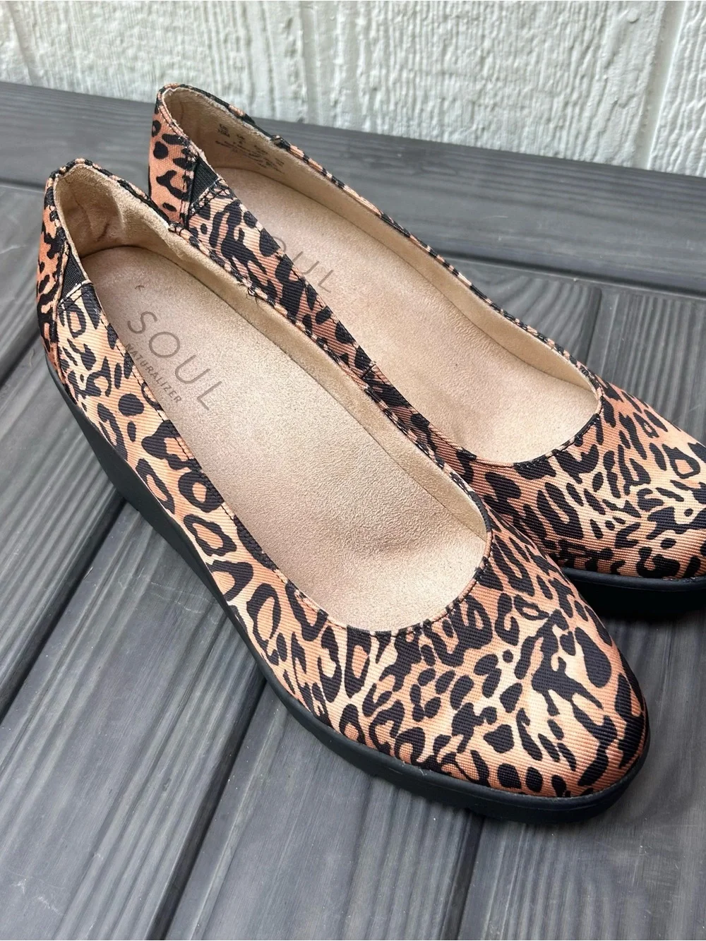 SOUL Naturalizer Wedge Heels Leopard Print Women’s 10
